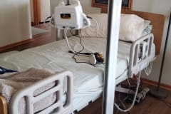 Savaria-Free-Standing-Portable-Ceiling-Lift2